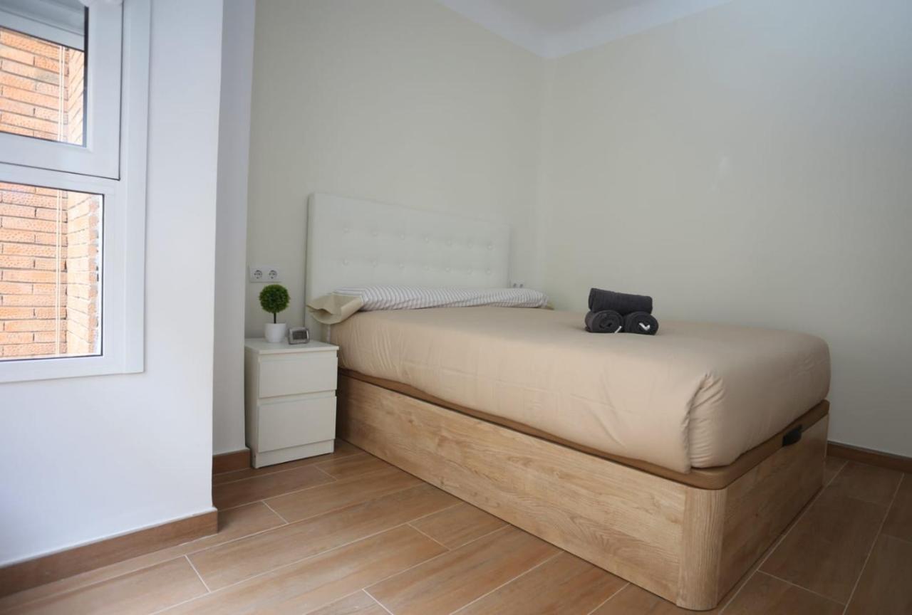 Apartamentos Navas Gam 阿利坎特 外观 照片