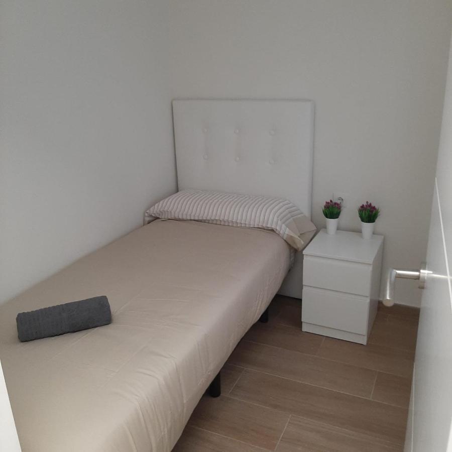 Apartamentos Navas Gam 阿利坎特 外观 照片